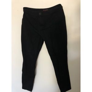 Cropped tailored looking black jegging